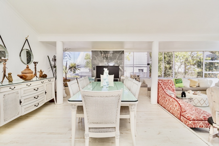 4 Bedroom Property for Sale in Grotto Bay Western Cape